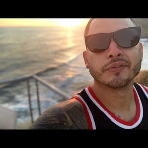 Meet your Posher, Darwin